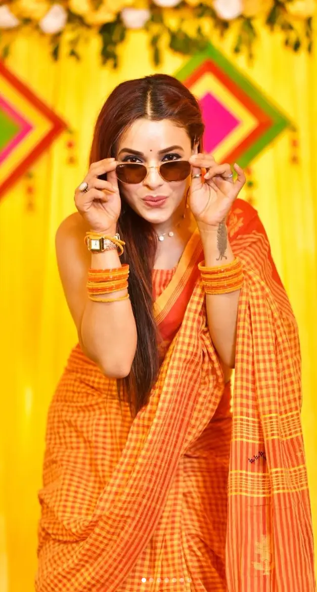 Pamela Mondal Model Profile Photo
