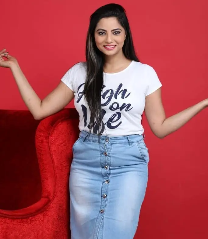 Samayra Khan Model Profile Photo